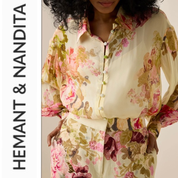 HEMANT & NANDITA Tops - Hemant & Nandita Sama Floral Print blouse IN STORES NOW